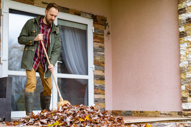 Best Yard Cleanup Services  in Roswell, GA